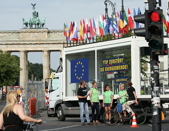 Bild: Protest gegen TTIP