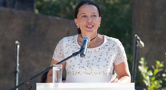 Bild: Prof. Dr. Maria Borcsa er&ouml;ffnet die 9. Konferenz der European Family Therapy Association (EFTA) in Athen