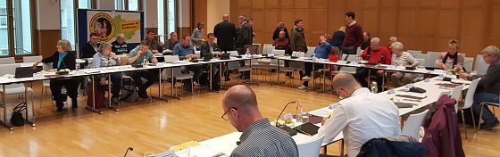 Bild: Blick in den Ratssaal
