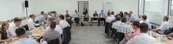 Bild: Wirtschaftsfr&uuml;hst&uuml;ck