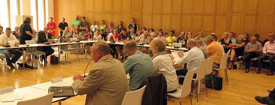 Bild: Blick in den Ratssaal