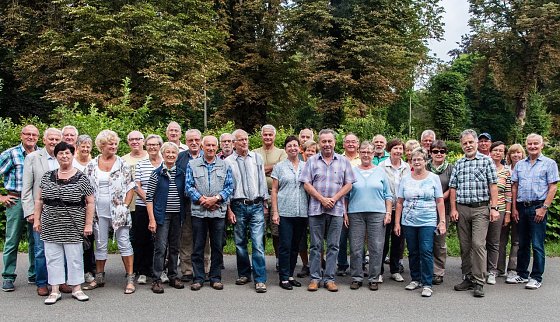 Bild: Senioren auf Tour