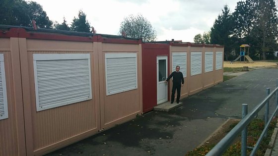 Bild: Unterricht in Containern