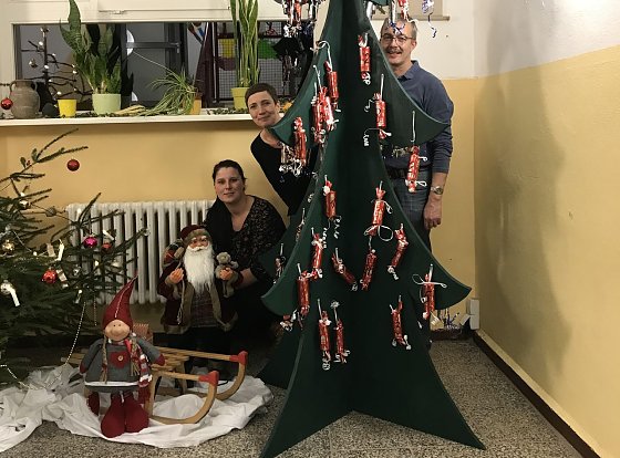 Bild: Weihnachtswichtel auf geheimer Mission
