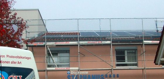 Bild: Solarkraftwerk f&uuml;r Diakonie Sozialstation eingeweiht