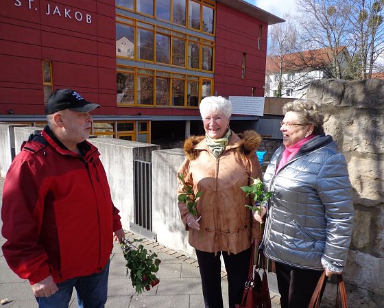 Bild: Blumen verteilt