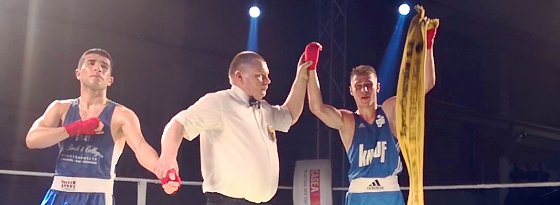 Bild: Richard Meinecke gewinnt seinen Kampf klar nach Punkten