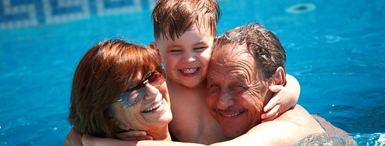 Bild: Oma-Opa-Tage im Badehaus
