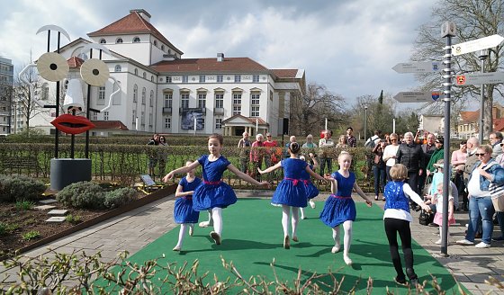 Bild: Die J&uuml;nsten des Ballettstudios Radeva