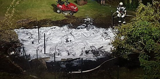 Bild: Gartenlaube abgebrannt