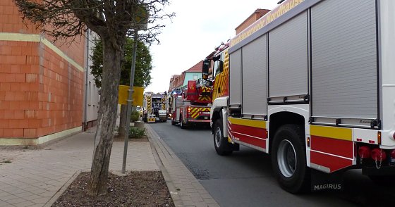 Bild: Feuerwehren in Salza im Einsatz