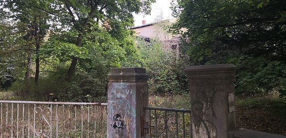 Bild: Nach mehr als 20 Jahren Verfall - der Lindenhof