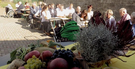 Bild: 1. Erntedankfest in Wolkramshausen