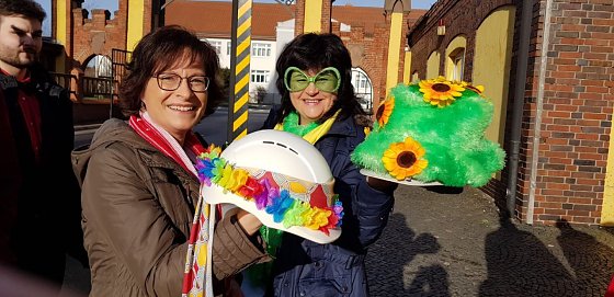 Bild: Gleich geht es unter Tage