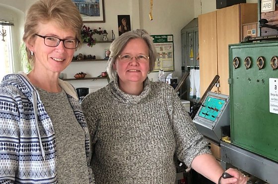 Bild: von links: Katrin Ruth und Heide Stolze