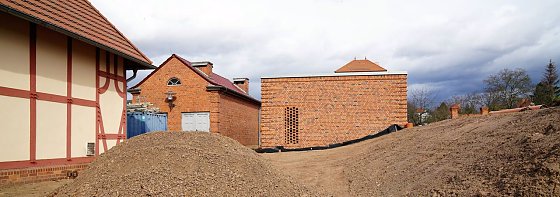 Bild: Blick auf das neue Bediengeb&auml;ude