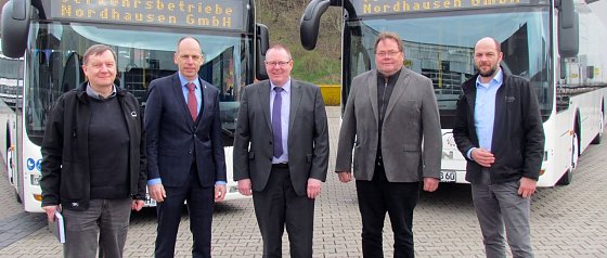 Bild: Neue Busse