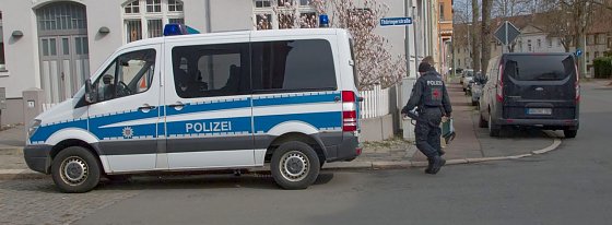 Bild: Mehrere Wohnungen durchsucht