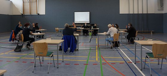 Bild: Der Hauptausschuss traf sich in der S&uuml;dharzhalle in Ellrich. 