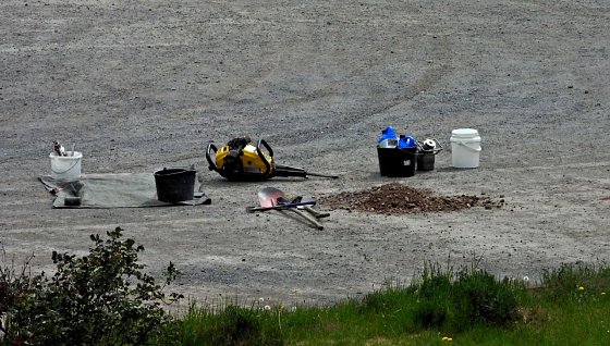 Bild: Vor einigen Tagen kam es auf dem Platz zu Baugrunduntersuchungen