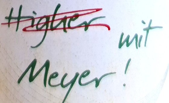 Bild: Witzig auch der Spruch auf der &Ouml;lflasche