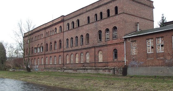 Bild: Liegt weiter im Dornr&ouml;schenschlaf - das alte Gaswerk