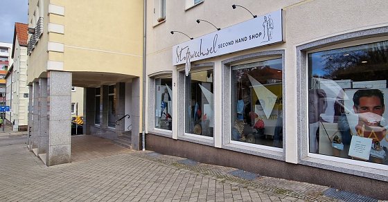 Bild: Hier kann Frau oder Mann Stoffe wechseln
