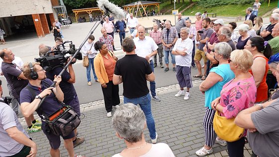 Bild: Detlef Bellmann im Gespr&auml;ch mit Denst&auml;dt und Jendricke