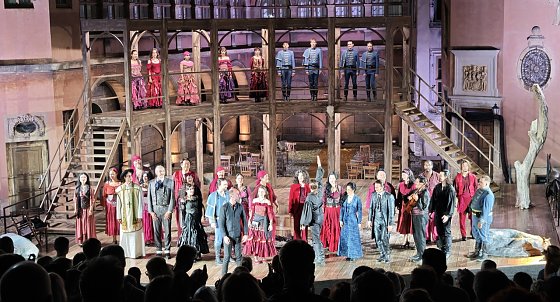 Bild: Standing Ovations nach drei Stunden Musical-Feeling