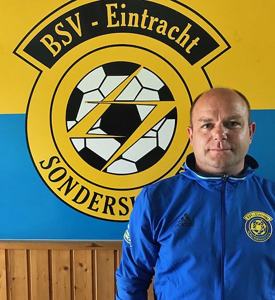 Bild: Neuer Trainer bei der Eintracht