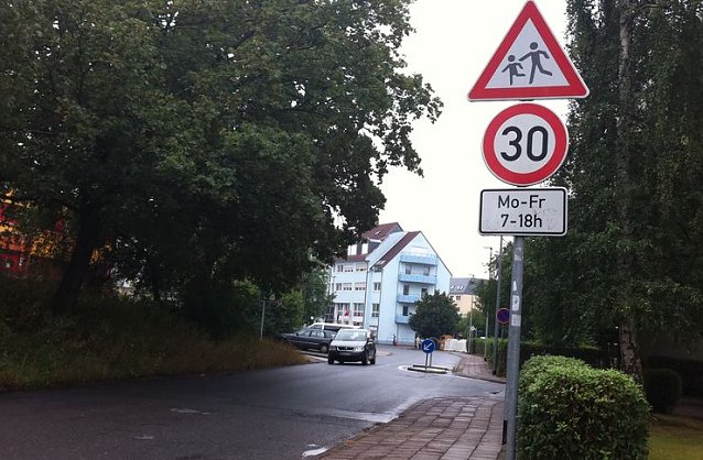 Bild: Rasen statt Fahren