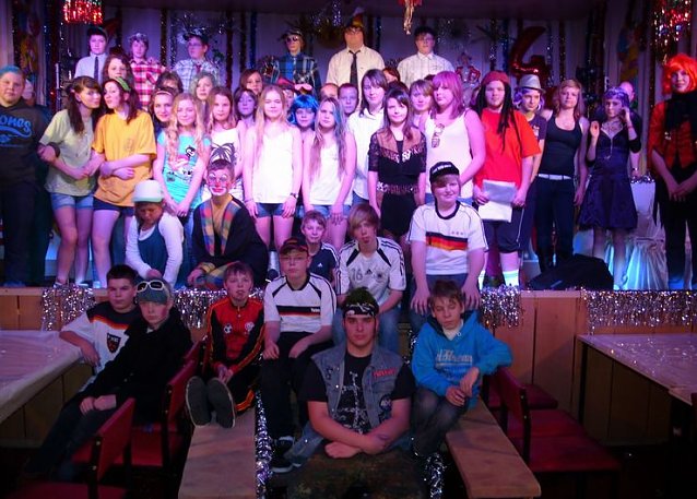 Bild: Fasching in der Schule