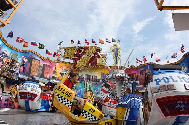 Bild: Spa&szlig; auf dem Jahrmarkt