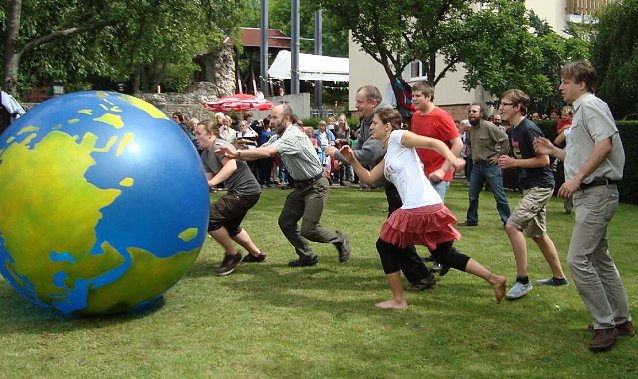 Bild: Einmal rum um die Welt