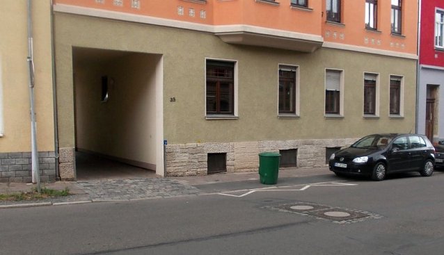 Bild: Das Leben einer gr&uuml;nen Tonne
