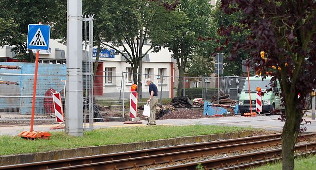 Bild: Gef&auml;hrlicher &Uuml;berweg?