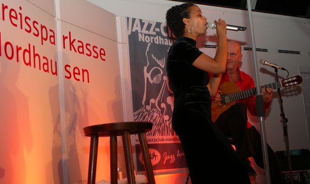 Bild: Geburtstag im Club