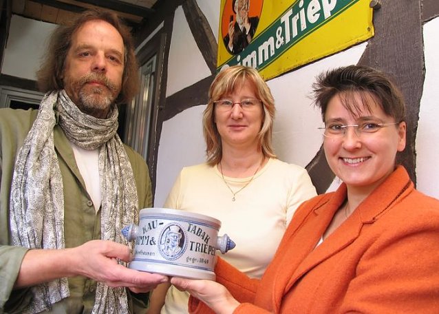 Bild: Gl&uuml;ckliches Trio