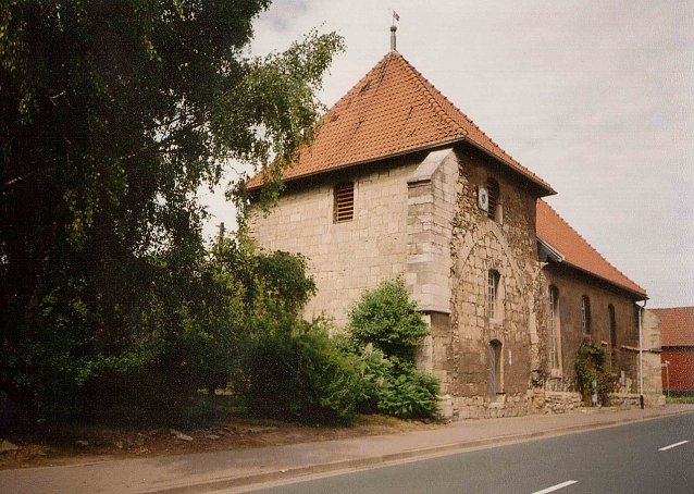 Bild: Die Rosenkirche in Elende