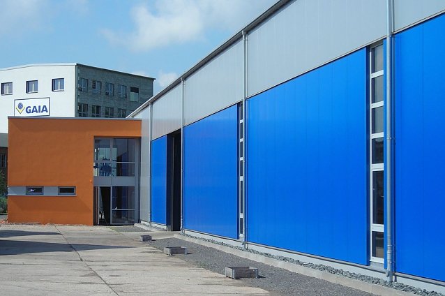 Bild: Produktionshalle in der Lokomotivstra&szlig;e