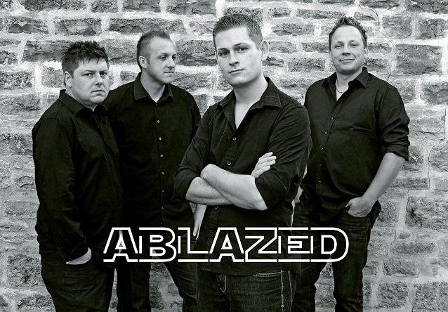 Bild: Ablazed spielen auf dem Fest der Vereine in Kleinfurra