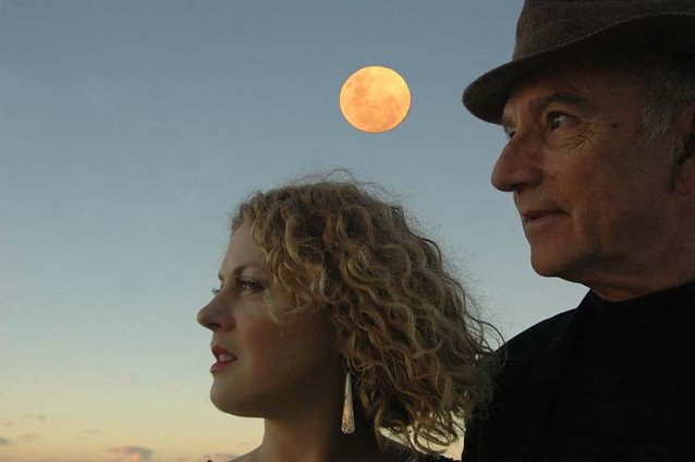 Bild: Carl Cleves & Parissa Bouas