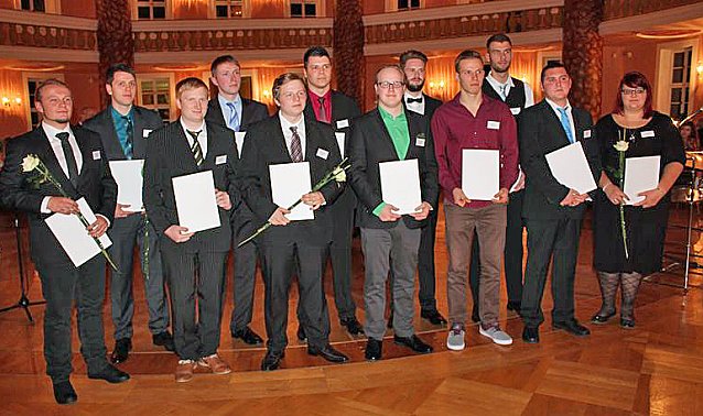 Bild: WAGO- Stiftung ehrt die 13 besten Auszubildenden