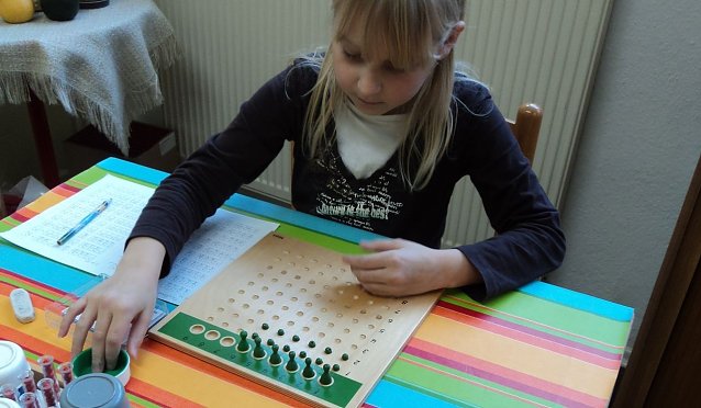 Bild: Lernen nach Montessori