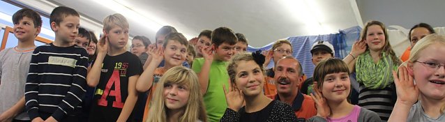 Bild: Ohren auf f&uuml;r die Klasse 5b der K&auml;the-Kollwitz-Schule