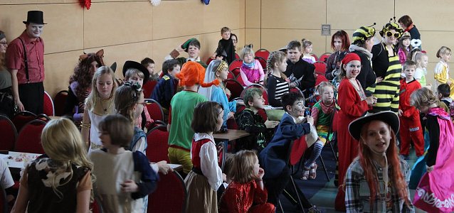Bild: Fasching in der Evangelischen Grundschule Nordhausen