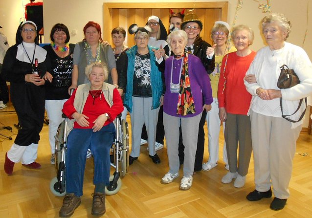 Bild: Rosenmontag im Pflegeheim