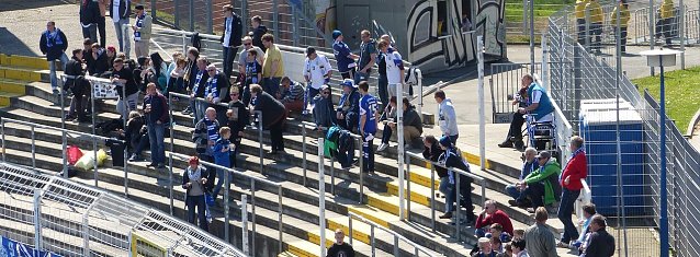 Bild: Die ersten Wacker-Fans sind im Stadion
