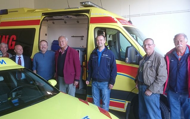 Bild: Besuch beim Ellricher Rettungsdienst