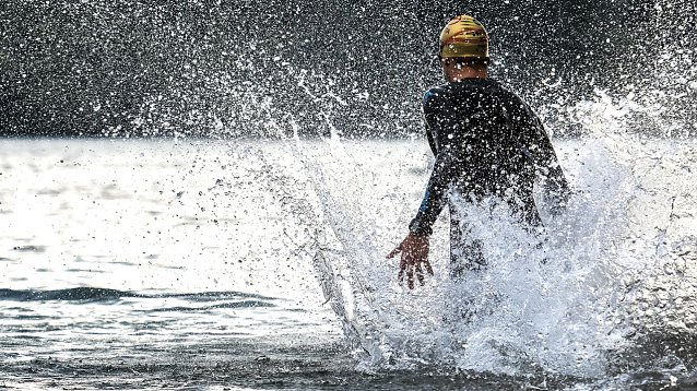 Bild: Schwimmen, Radfahren, Rennen - der dritte ICAN Triathlon am Sundh&auml;user Scheunenhof wirft seine Schatten voraus